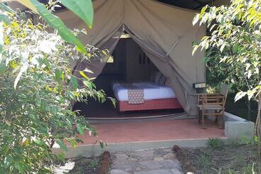 هتل Prideinn Mara Camp & Cottages