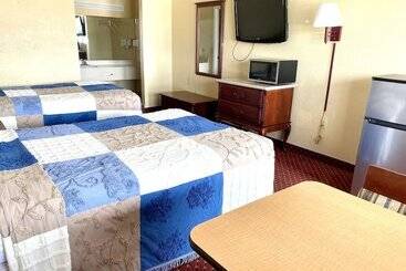 هتل Regency Inn