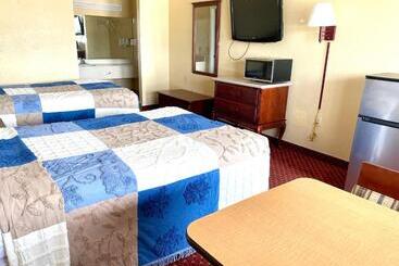 هتل Regency Inn
