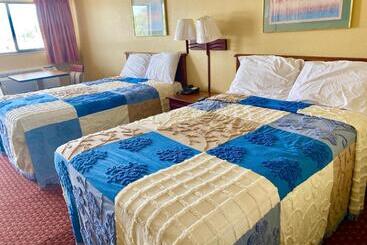 هتل Regency Inn