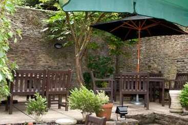 Woolpack Inn By Greene King Inns
