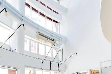 هاستل Single Inn Taipei