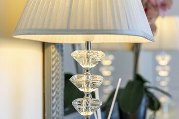 تختخواب و صبحانه Hamiltons Boutique