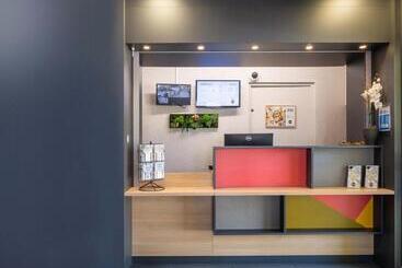 B&b Hotel Annecy Argonay