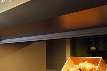 B&b Hotel Avignon 1