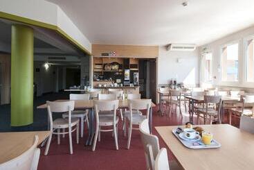B&b Hotel Paray Le Monial