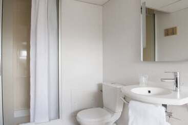 B&b Hotel Saint Quentin