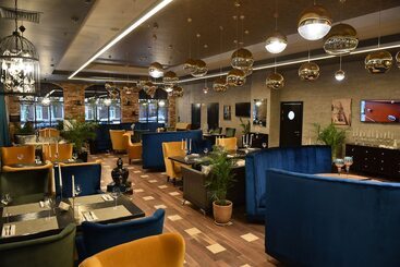 هتل Complex Continental