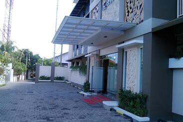 Choice Stay Hotel Denpasar