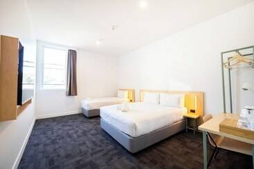 هتل Yha Sydney Harbour