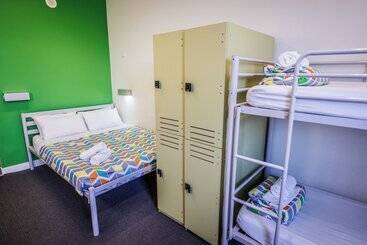 هتل Yha Sydney Harbour