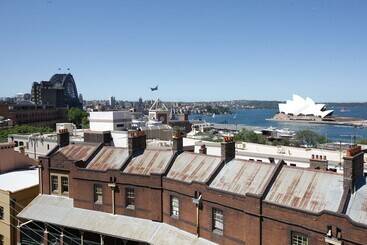 هتل Yha Sydney Harbour