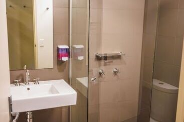 هتل Yha Sydney Harbour