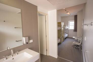 هتل Yha Sydney Harbour