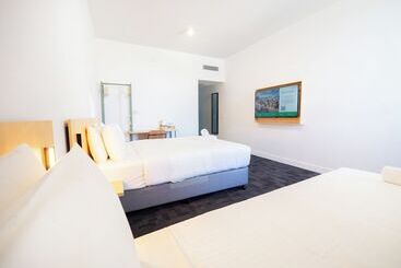هتل Yha Sydney Harbour