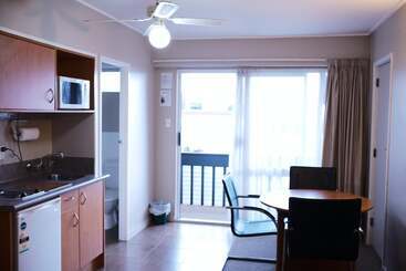 Kiwi Studios Motel