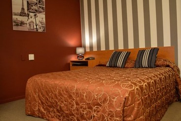 Kiwi Studios Motel