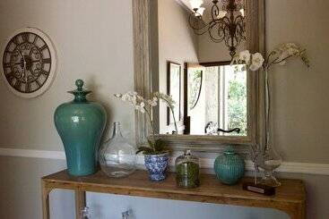 پانسیون Loerie's Call Guesthouse