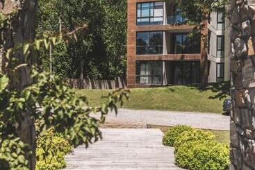 هتل Be House Suites & Spa