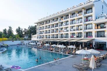 هتل Hane Sun Elite