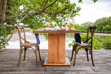 هتل Club Mango Eco Resort