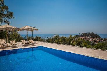 هتل Elysium Living Parga