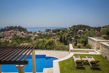 هتل Elysium Living Parga