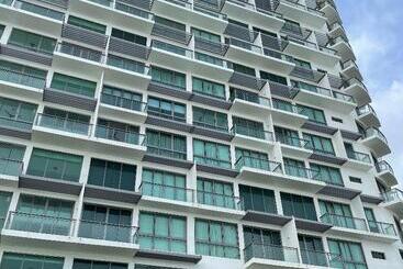 Hotel Oceanfronts Apartments