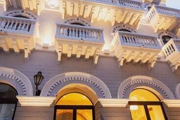 هتل Voilá Centro Histórico