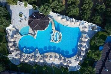 Acrotel Athena Residence