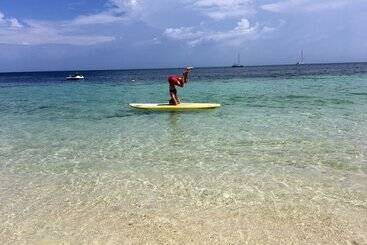 هاستل Ratu Kini Backpackers & Dive Resort