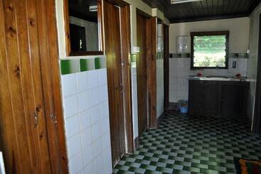 هاستل Ratu Kini Backpackers & Dive Resort