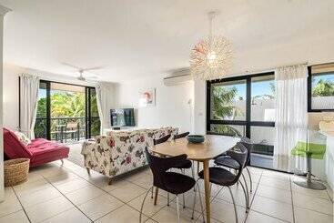 Cape Apartments