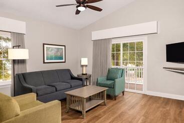 Club Wyndham At The Cottages