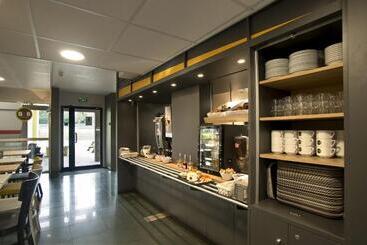 B&b Hotel Moulins