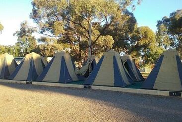 هتل Big4 Acclaim Prospector Holiday Park