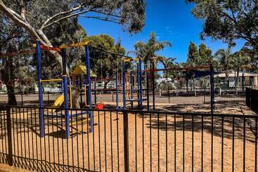 هتل Big4 Acclaim Prospector Holiday Park