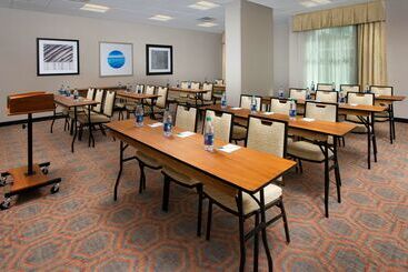 Отель Homewood Suites By Hilton Miami Downtown/brickell