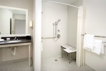 Отель Homewood Suites By Hilton Miami Downtown/brickell