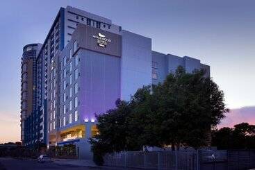 Отель Homewood Suites By Hilton Miami Downtown/brickell