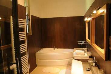 هتل Hostellerie Les Gorges De L Aveyron