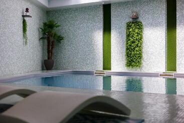 هتل Et Spa Du Chateau
