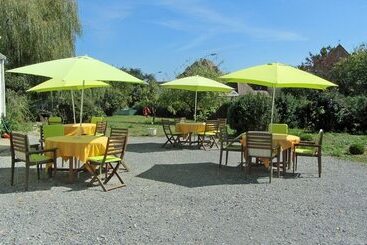 ホテル La Maison D'antan