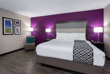 هتل La Quinta Inn & Suites By Wyndham Effingham