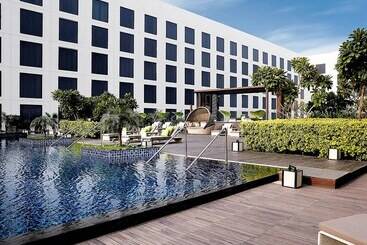 Pullman New Delhi Aerocity An Accor Hotels Brand