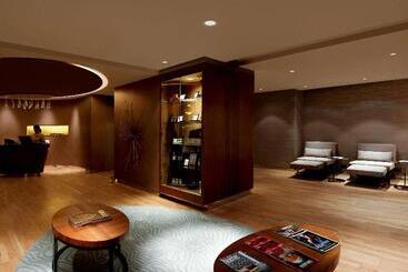 Pullman New Delhi Aerocity An Accor Hotels Brand