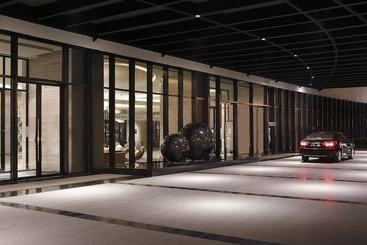 Pullman New Delhi Aerocity An Accor Hotels Brand