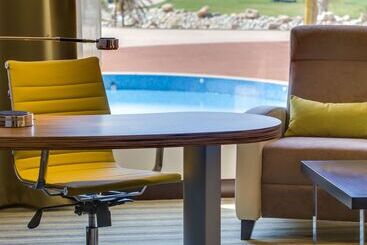 هتل Radisson Blu Resort Jizan