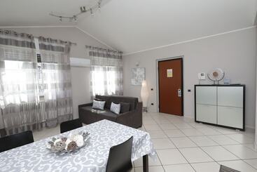 هتل Residence Aurora