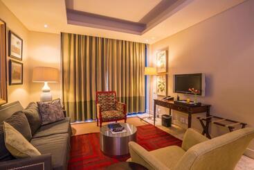 هتل Royal Palm